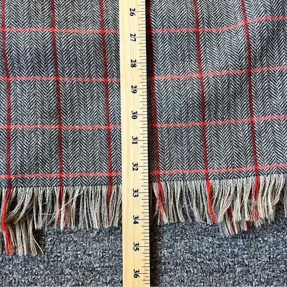 Harve Benard Sport Vintage Plaid Skirt size 8 Fringe gray and red stripes - Picture 7 of 8
